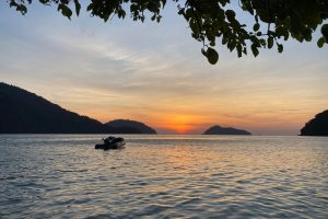 2.Sunset-surin